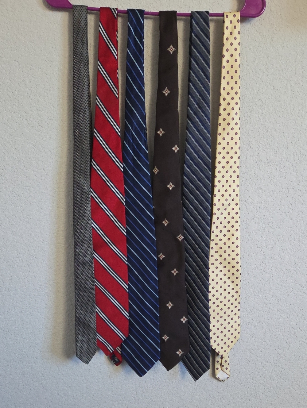 VTG Men's Silk Tie Bundle Lot of 6 - Brooks Brothers Calvin Klein Huntington